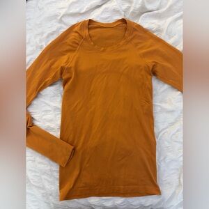 Lululemon Swiftly Tech long Sleeve